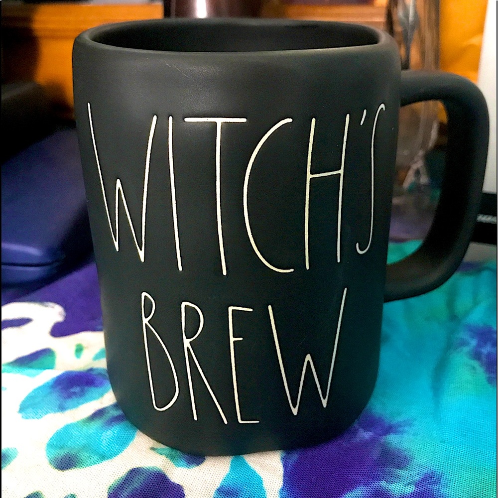 Rae Dunn witchy mug ☕️